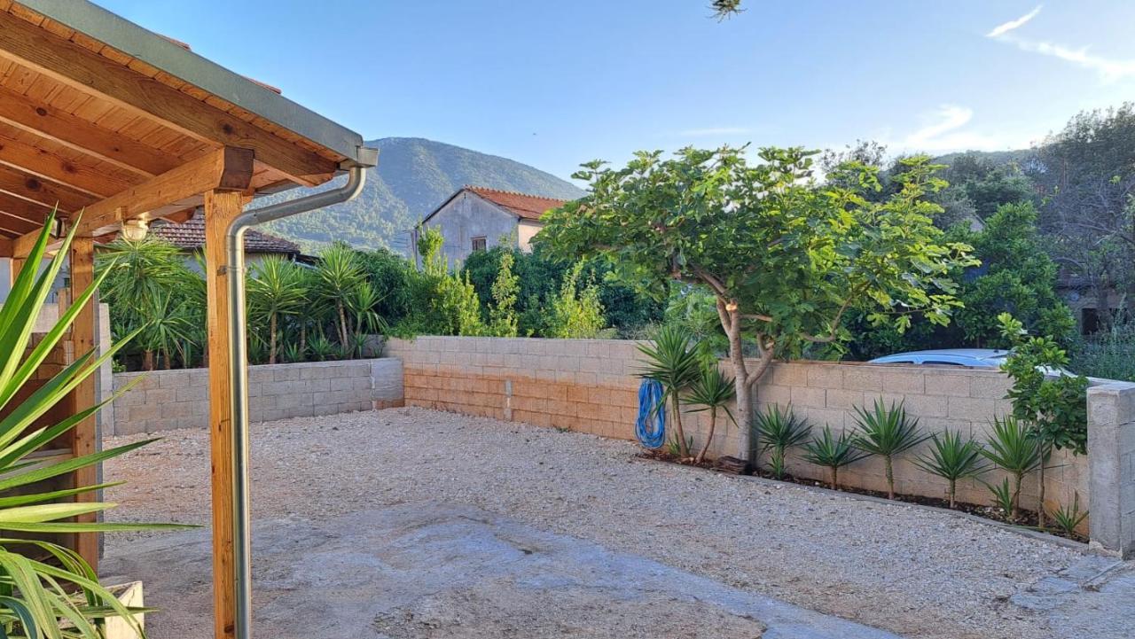 Holiday Home Leonida Jelsa  Dış mekan fotoğraf