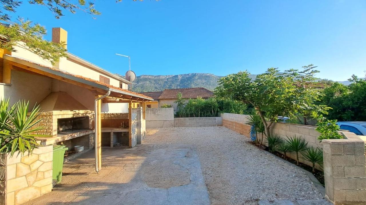 Holiday Home Leonida Jelsa  Dış mekan fotoğraf
