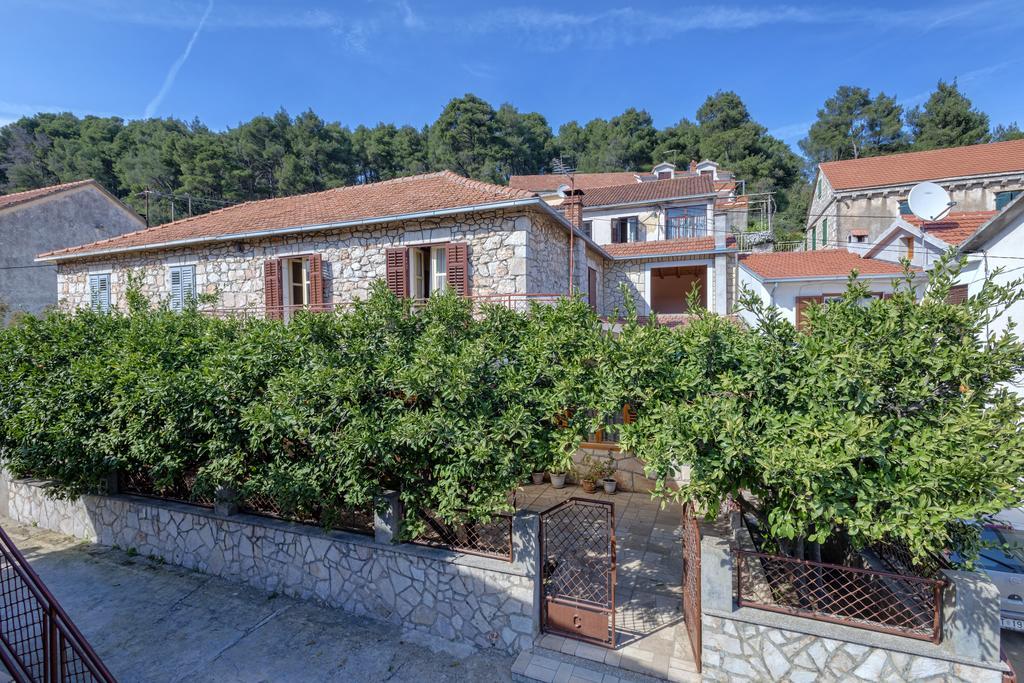 Holiday Home Leonida Jelsa  Dış mekan fotoğraf