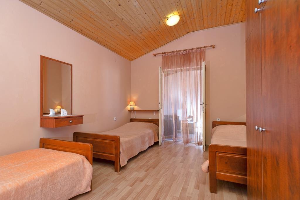 Holiday Home Leonida Jelsa  Dış mekan fotoğraf